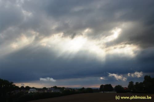 orage et petite éclaircie