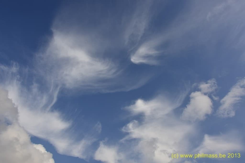 Cirrus et cumulus : le retour du beau temps