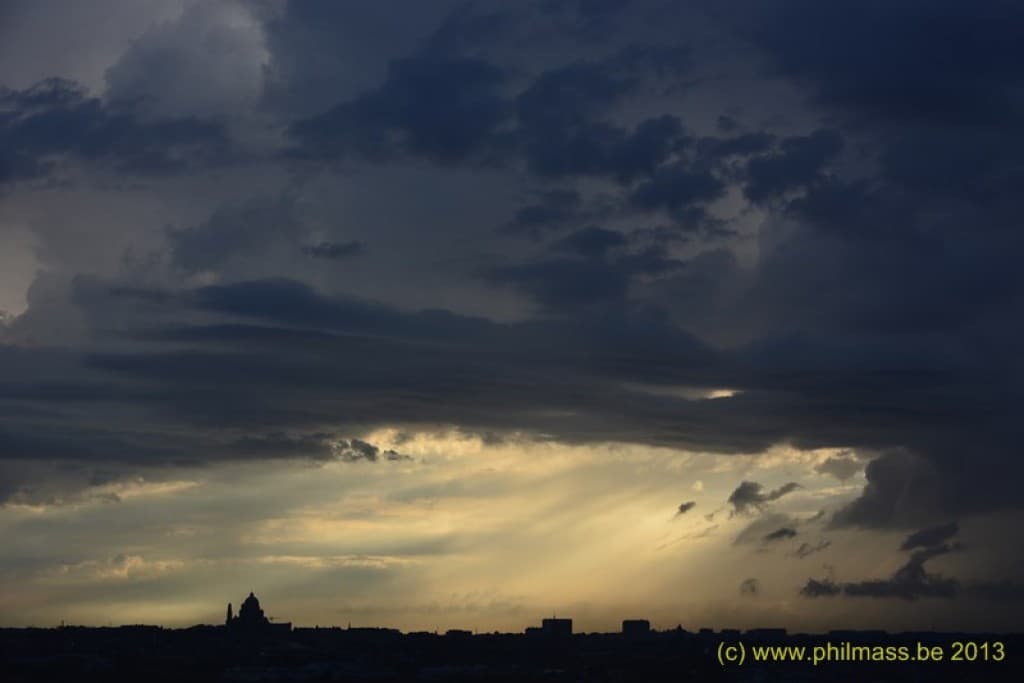 L'orage s'en va
