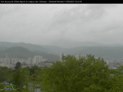 Clermont-Ferrand - Campus - vue Puy de Dôme 