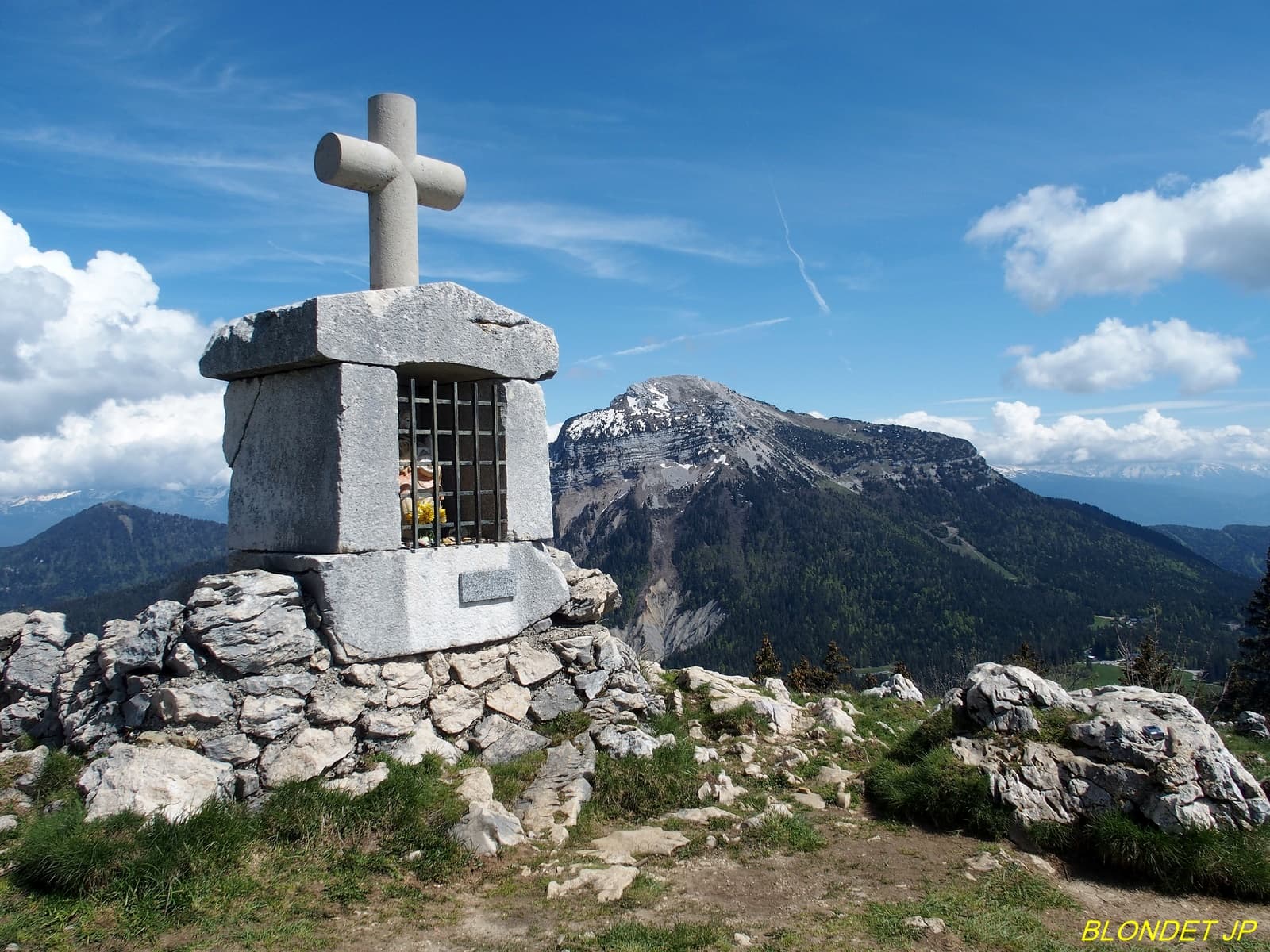 Oratoire d'Orgeval et Chamechaude