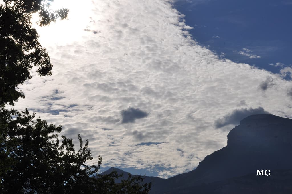 Beauté du ciel de fin de journée sur le massif de la Chartreuse !!!