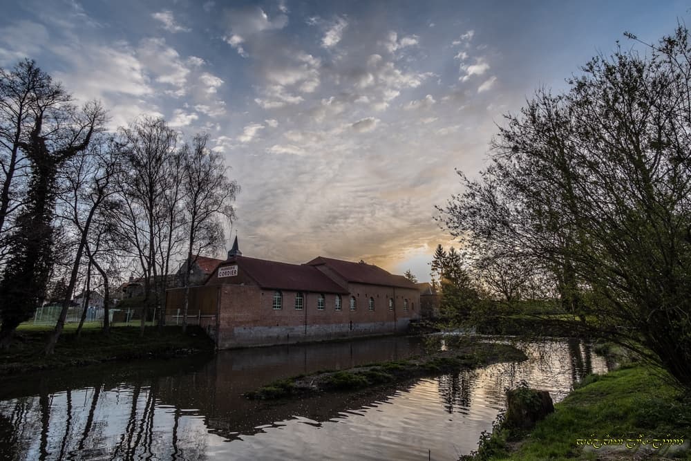 Le moulin, matutinalement