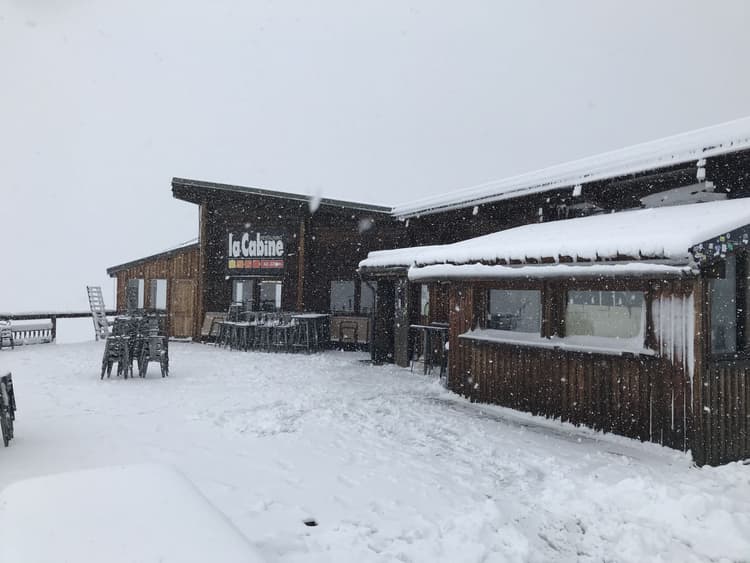 Image d'illustration pour Pluie, fraîcheur et neige sur les Alpes : l'automne à la fin août 
