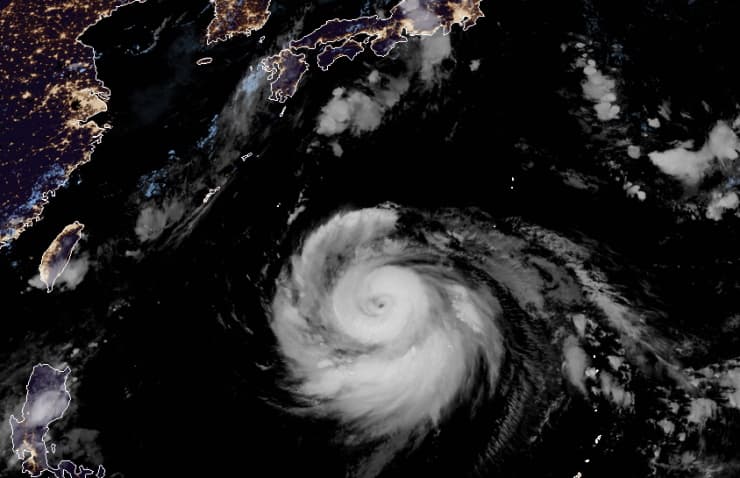 Image d'illustration pour Typhons dans le Pacifique nord-ouest : une zone surexposée