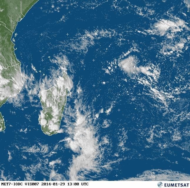 Image d'illustration pour Orages, chaleur et dépression tropicale autour de La Réunion