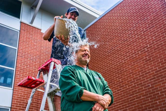 Image d'illustration pour Ice Bucket Challenge du Deutscher Wetterdienst