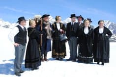 Image d'illustration pour Ouverture des grands cols et neige en haute montagne