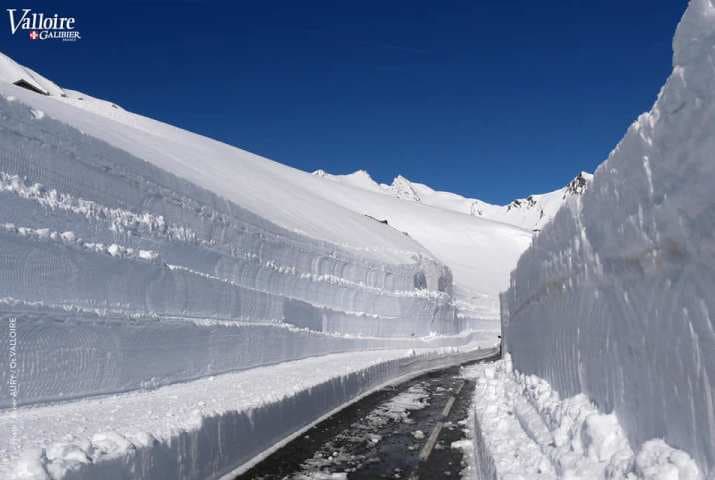 Image d'illustration pour Ouverture des grands cols et neige en haute montagne