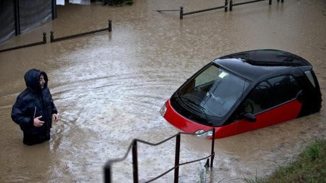 Image d'illustration pour France et Italie : neige et fortes pluies méditerranéennes