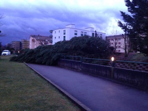 Image d'illustration pour Suivi de la dépression Tini - inondations en Bretagne