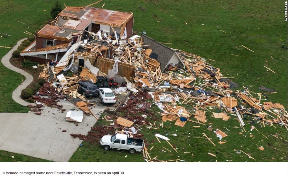 Image d'illustration pour Tornade, inondation, neige, glace, chaleur et incendie aux Etats Unis