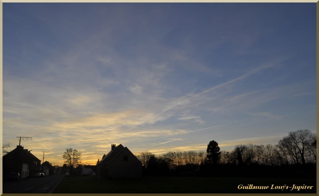 Cirrus au couchant