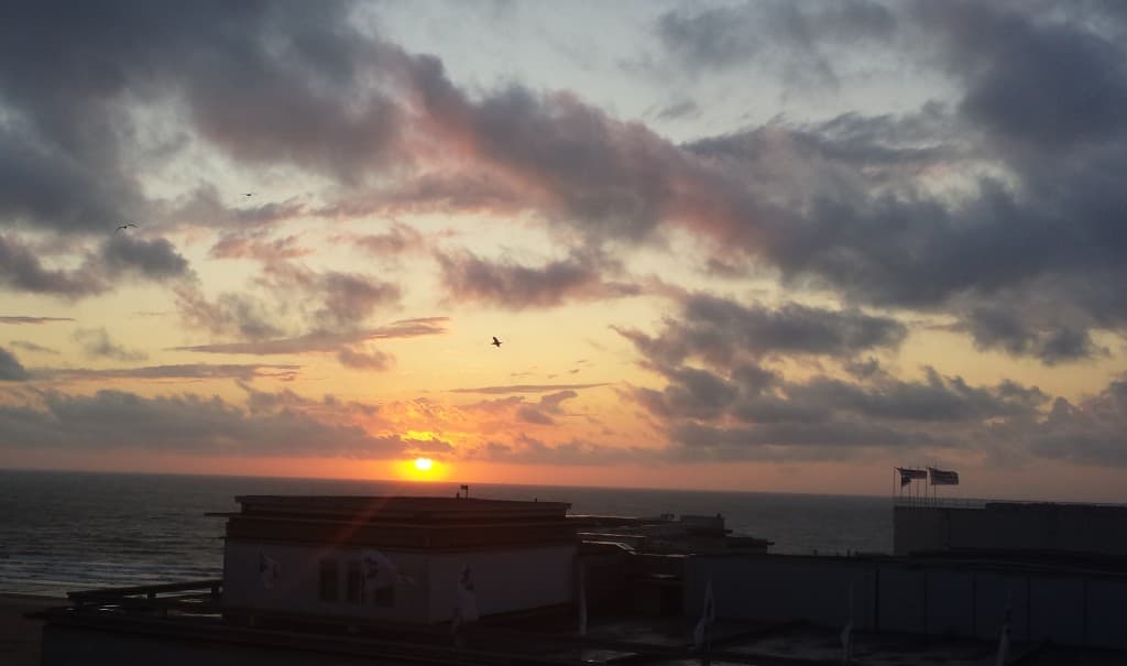"Au crépuscule"