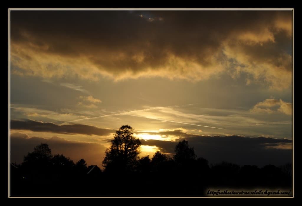 Coucher nuageux!