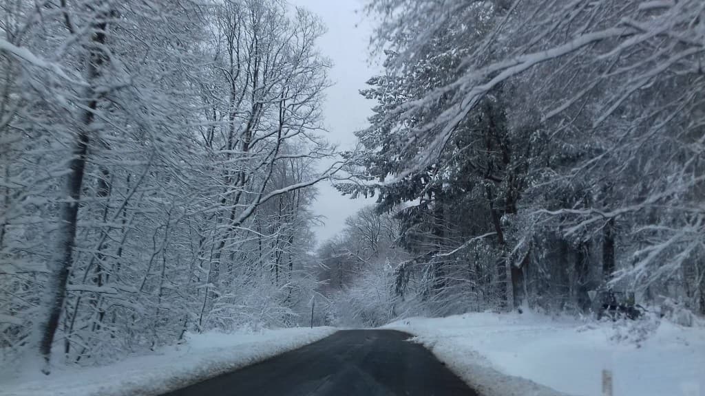 La route sous la neige
