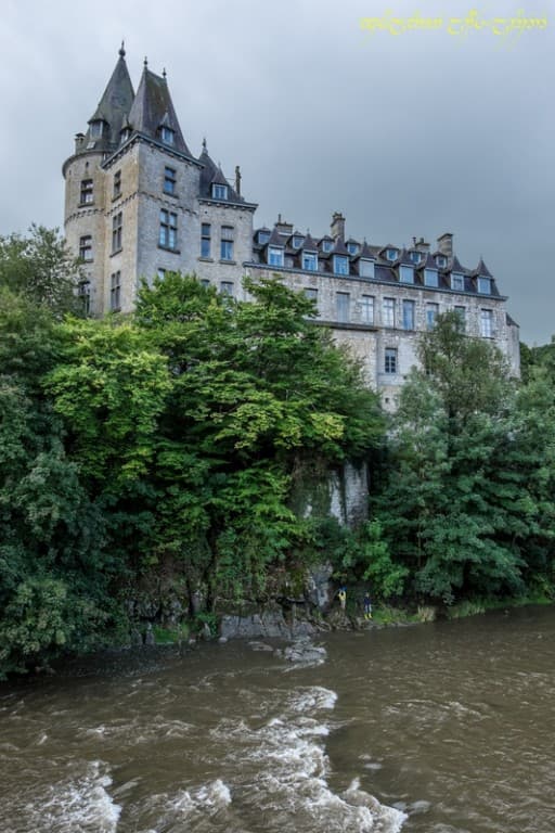 Temps gris sur le château